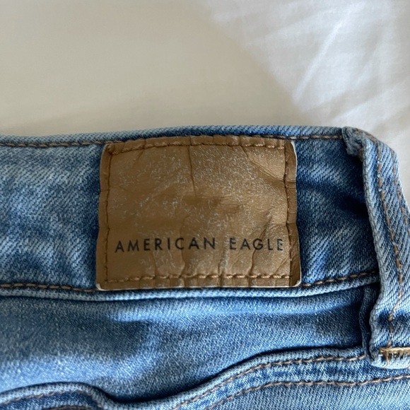 AE high waisted ripped jeans! - Picture 5 of 5